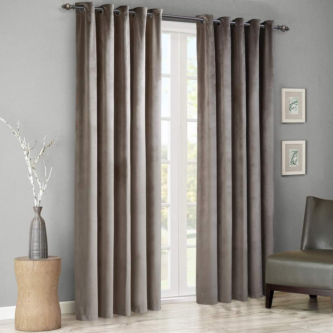 Modern Exported Velvet Curtains - waseeh.com