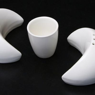 Salt pepper & Sauce Set "Half Moon Style" - waseeh.com