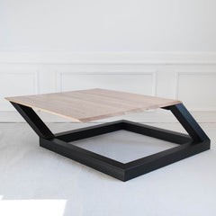 Slant mobel The Odd Coffee Center Table